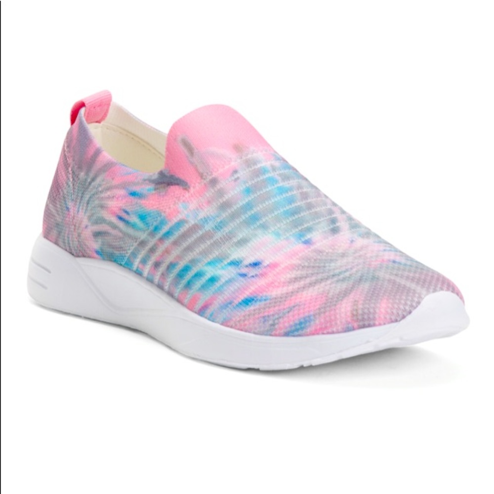 STEVE MADDEN PASTEL FLY KNIT JOGGERS SIZE 7.5 NWT
